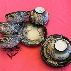 Elegant Dragon Motif Tea Set - Black and Gray